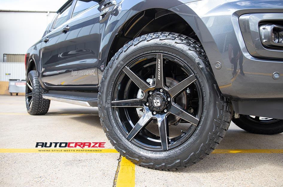FORD RANGER AVALANCHE GLOSS BLACK MILLED ACCENTS